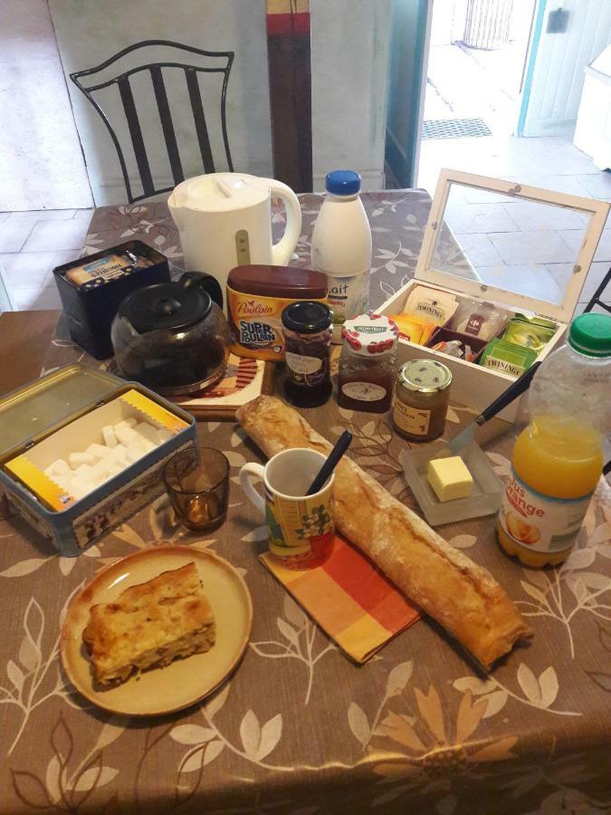 Bed and Breakfast Ferme De L'Art Rural Et Populaire Maillot Esterno foto