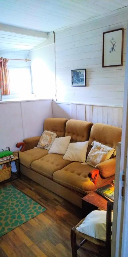 Bed and Breakfast Ferme De L'Art Rural Et Populaire Maillot Esterno foto